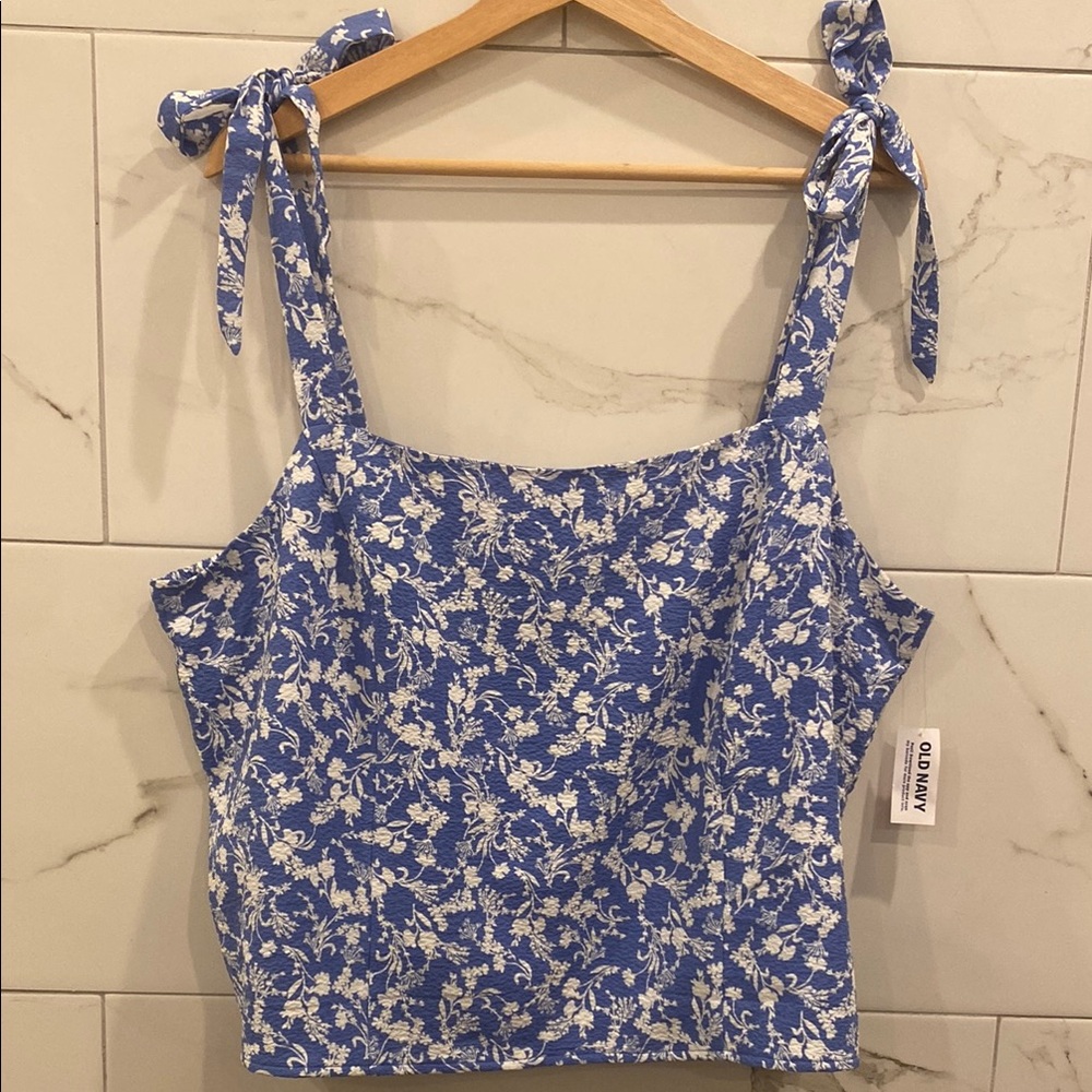 Old Navy Fitted Tie-Shoulder Cropped Tank Top